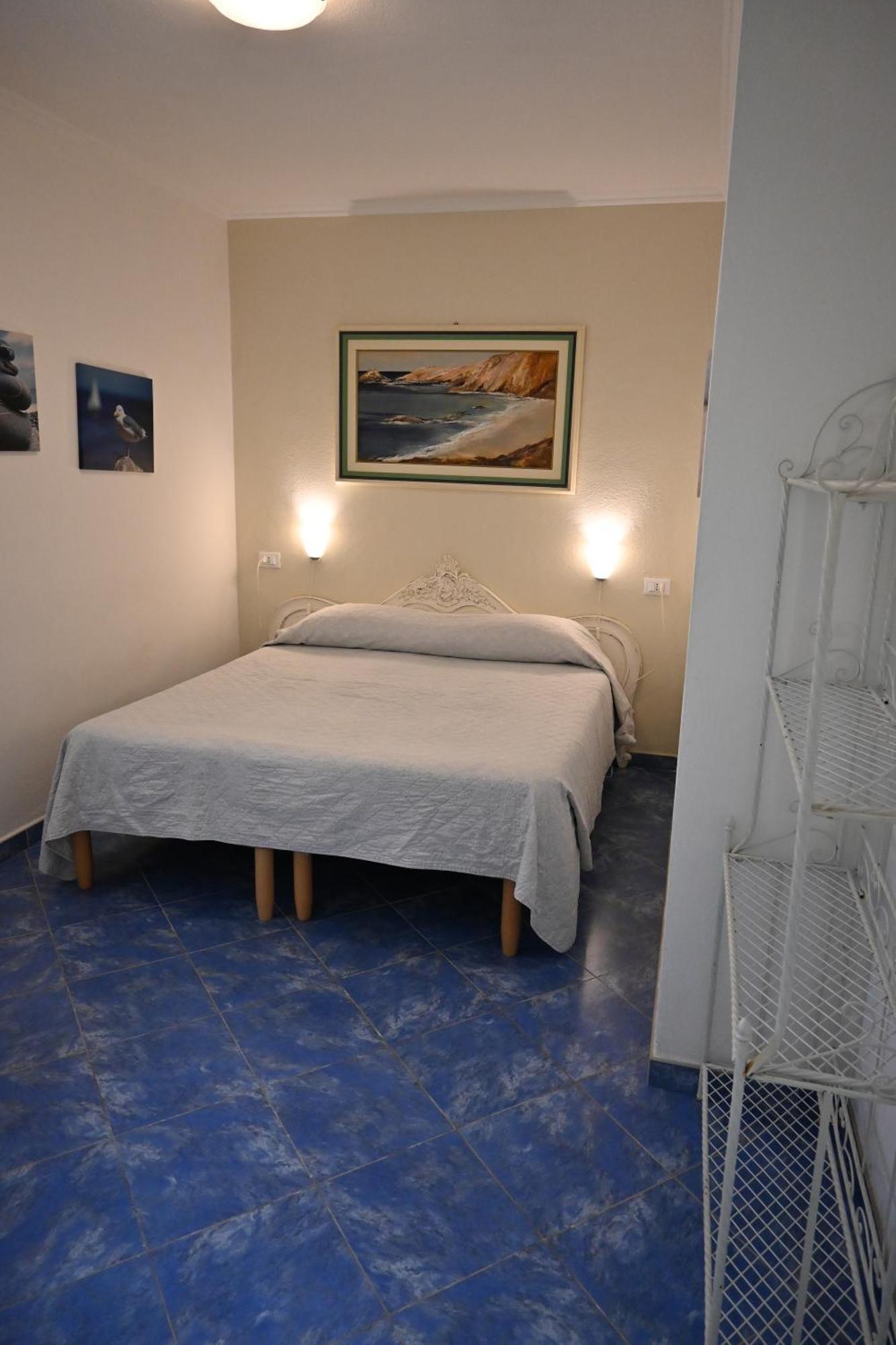 Residence Il Mandorlo Lacona Extérieur photo